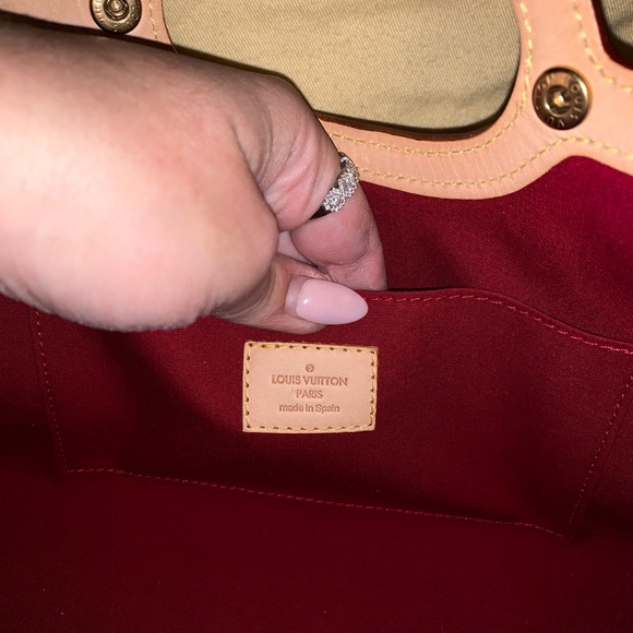 ❤️Louis Vuitton Roxbury Pomme D’ Amour❤️ - Picture 2 of 4